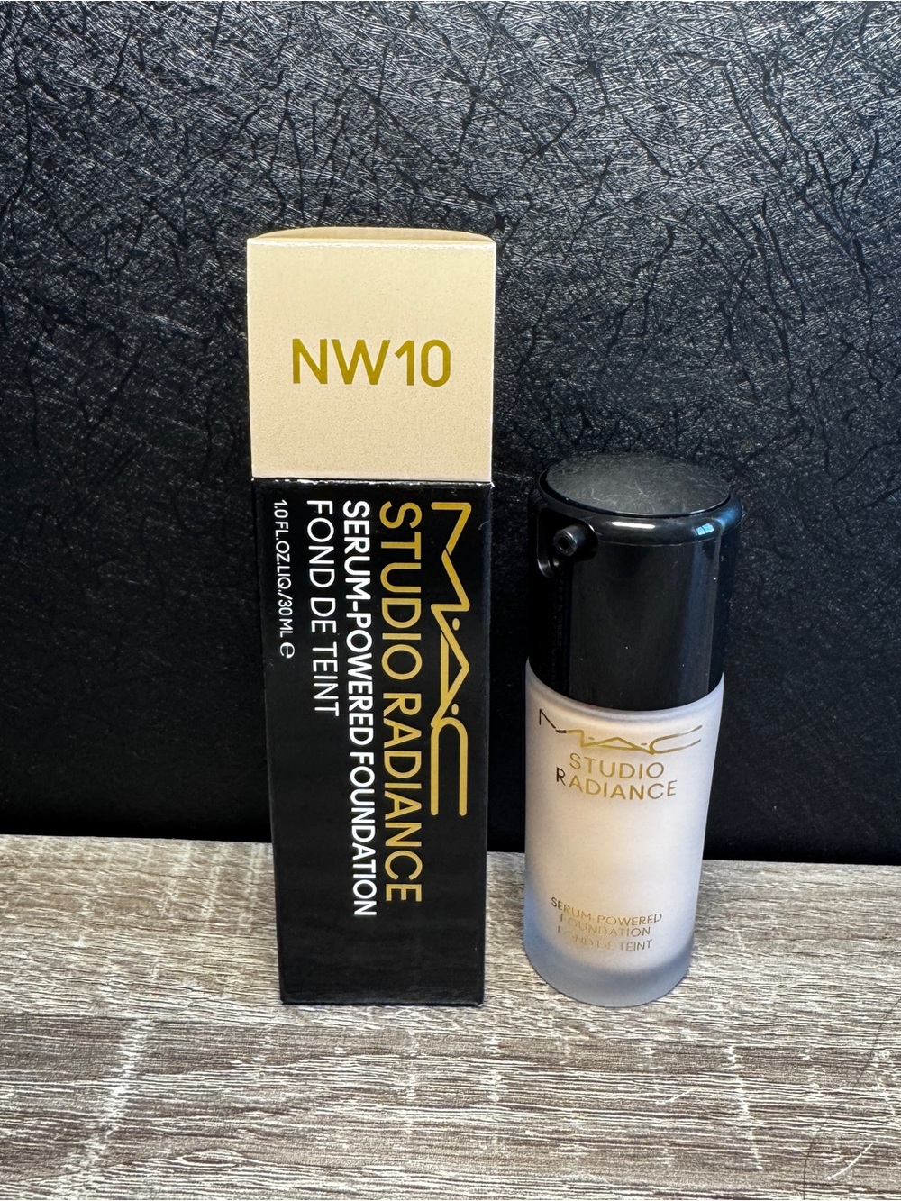 Mac Studio Radiance Serum-Powered Foundation 24Hours Hydration NW10 NIB 30ml